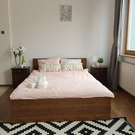 Luxury Apartment Piekna Warsaw Exterior photo